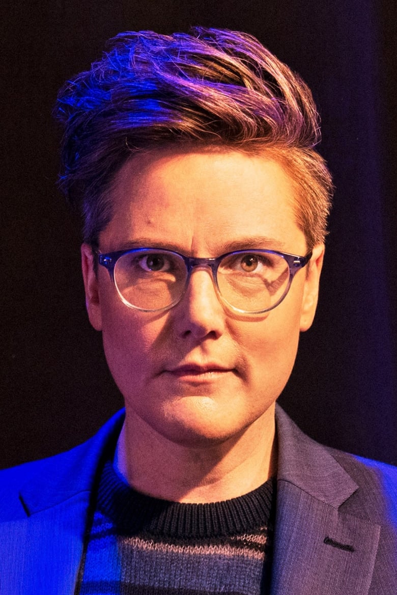 Portrait of Hannah Gadsby