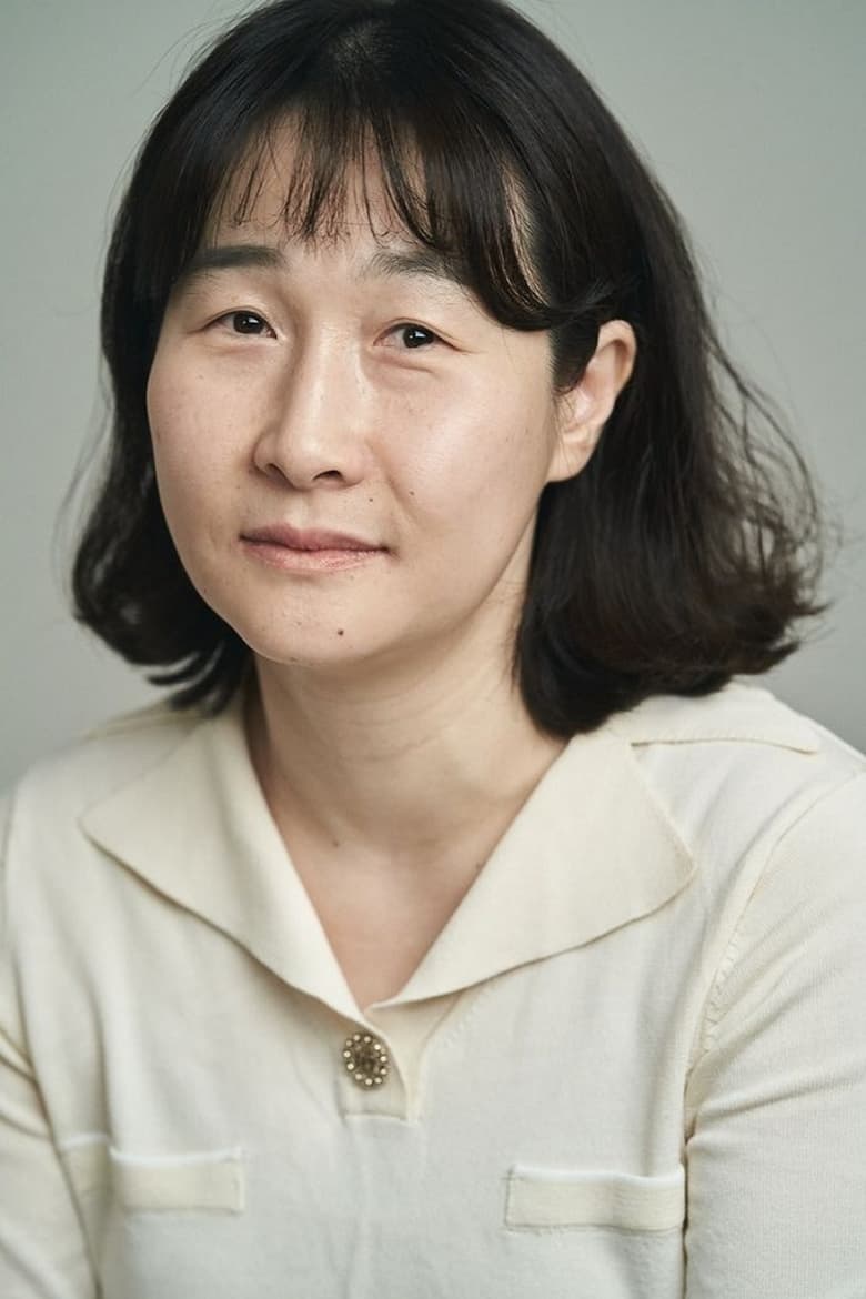 Portrait of Kim Seon Hye