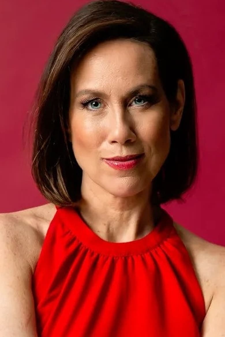 Portrait of Miriam Shor