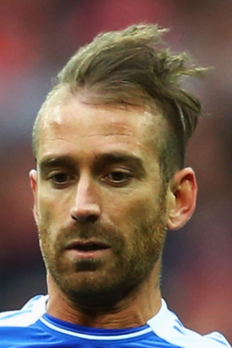 Portrait of Raul Meireles