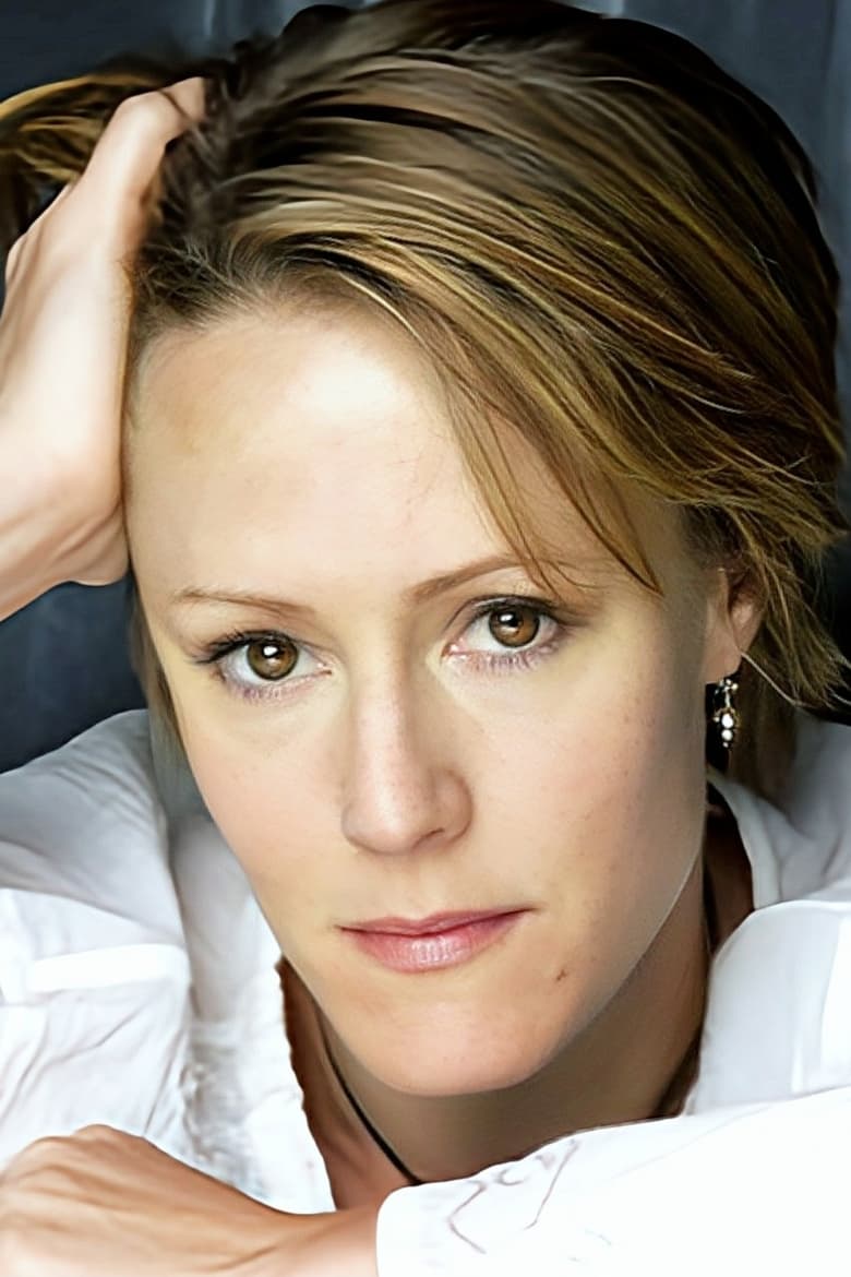 Portrait of Mary Stuart Masterson