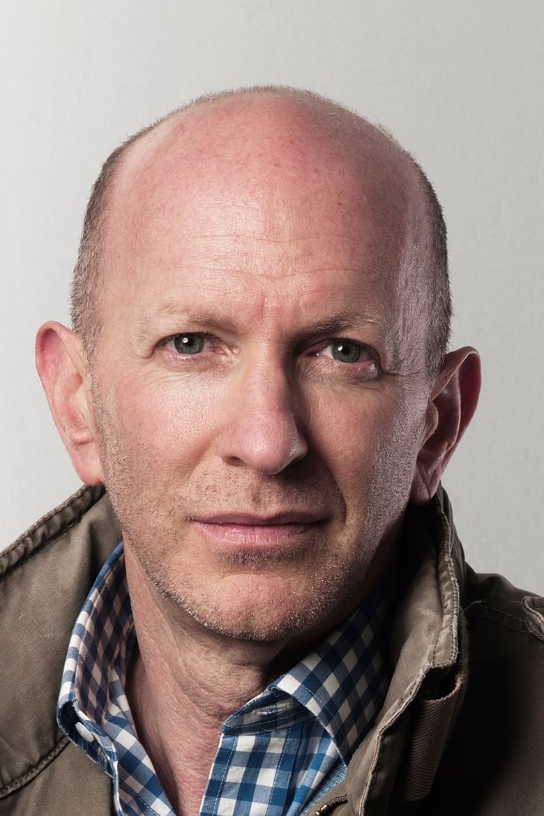 Portrait of Simon Sebag-Montefiore