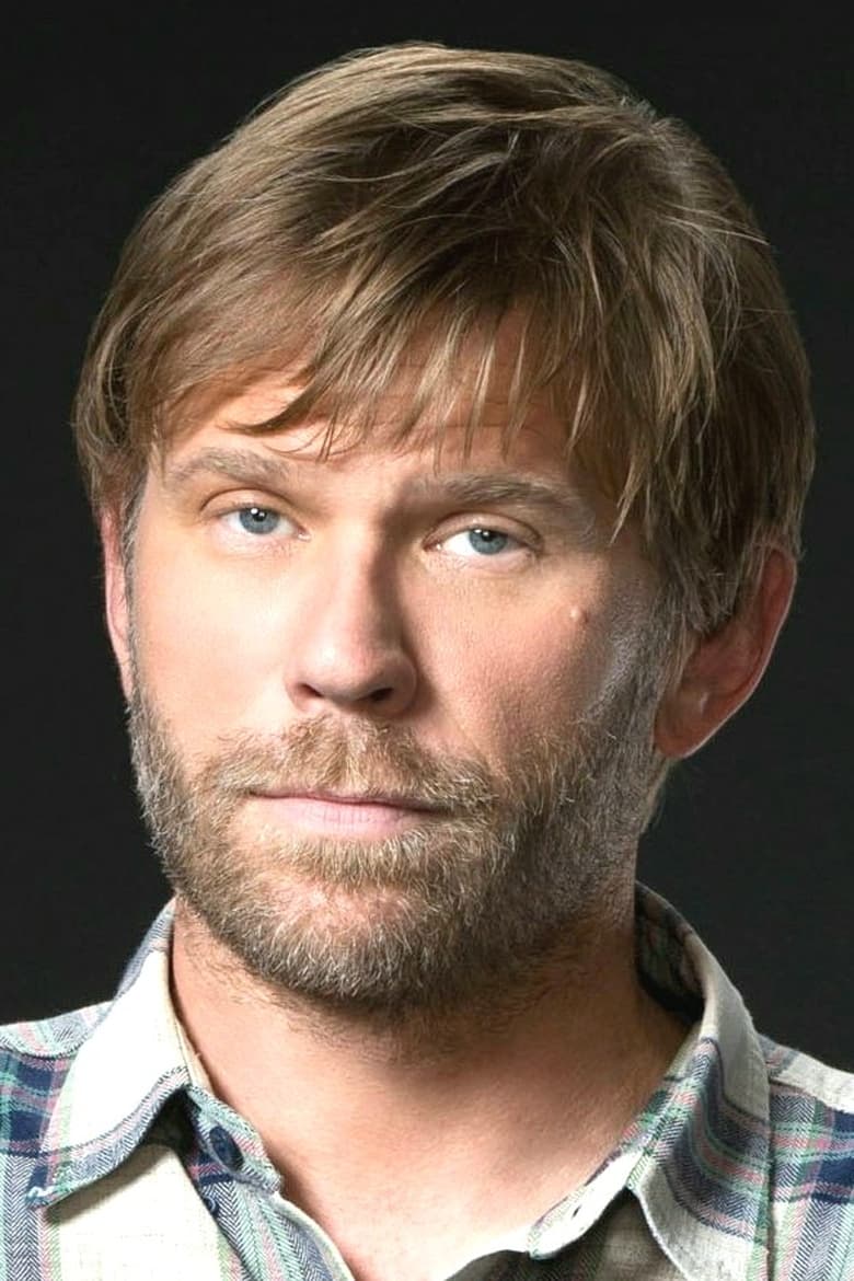 Portrait of Mark Pellegrino