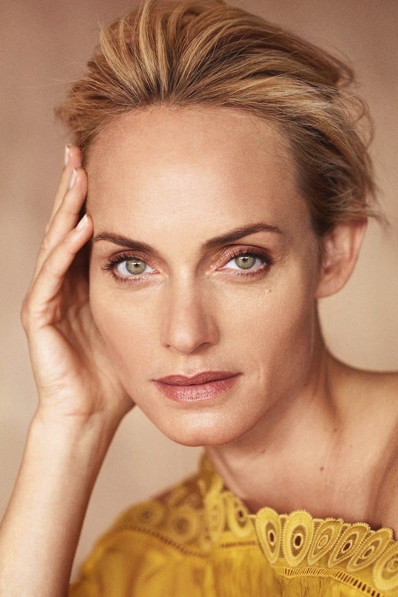 Portrait of Amber Valletta