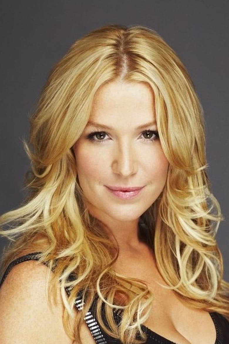 Portrait of Poppy Montgomery