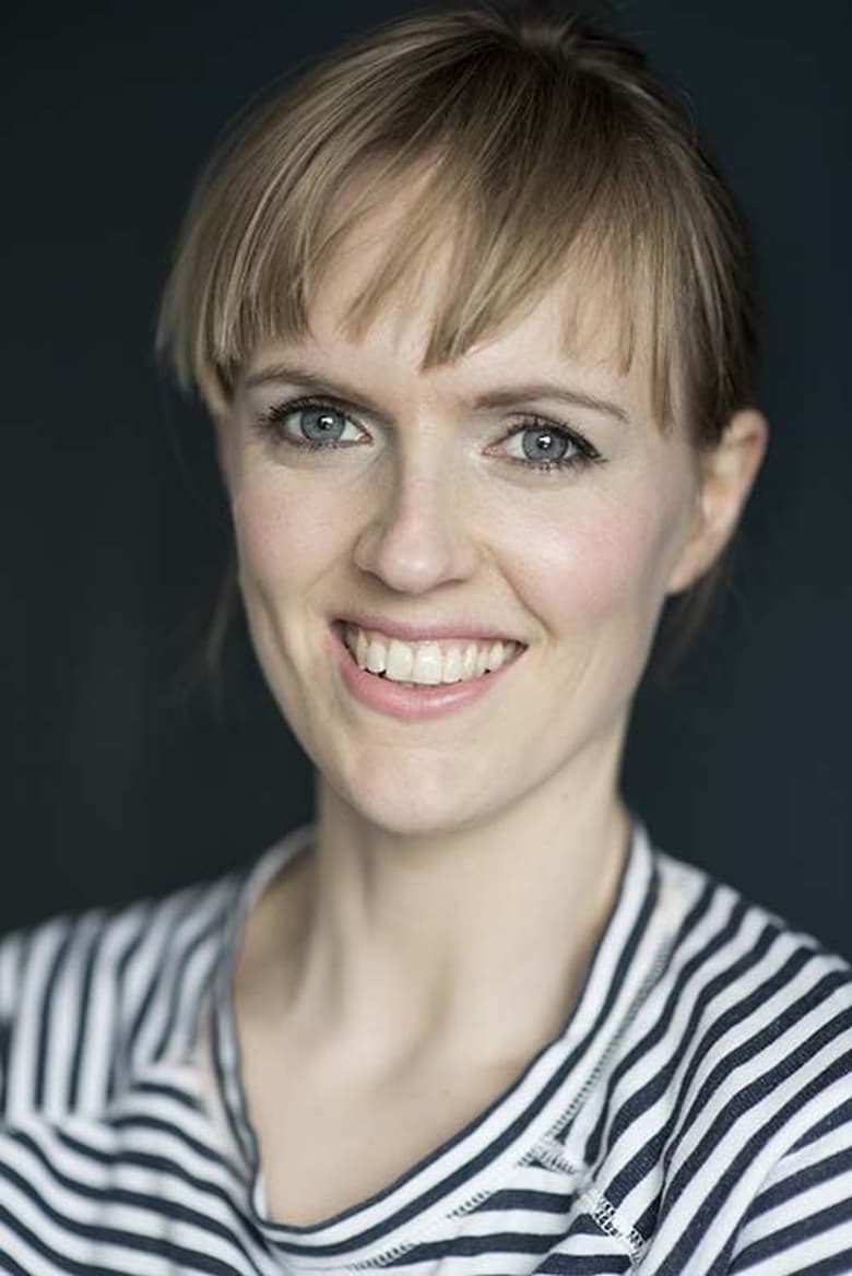 Portrait of Holly Walsh