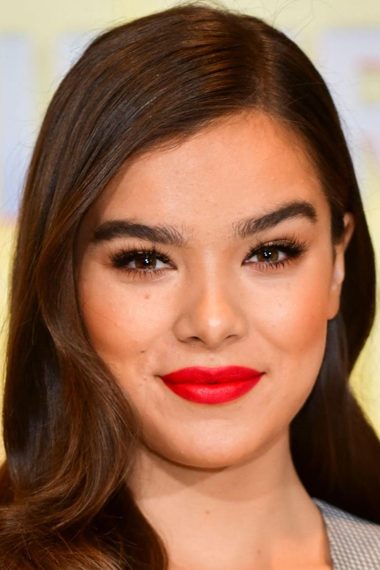 Portrait of Hailee Steinfeld