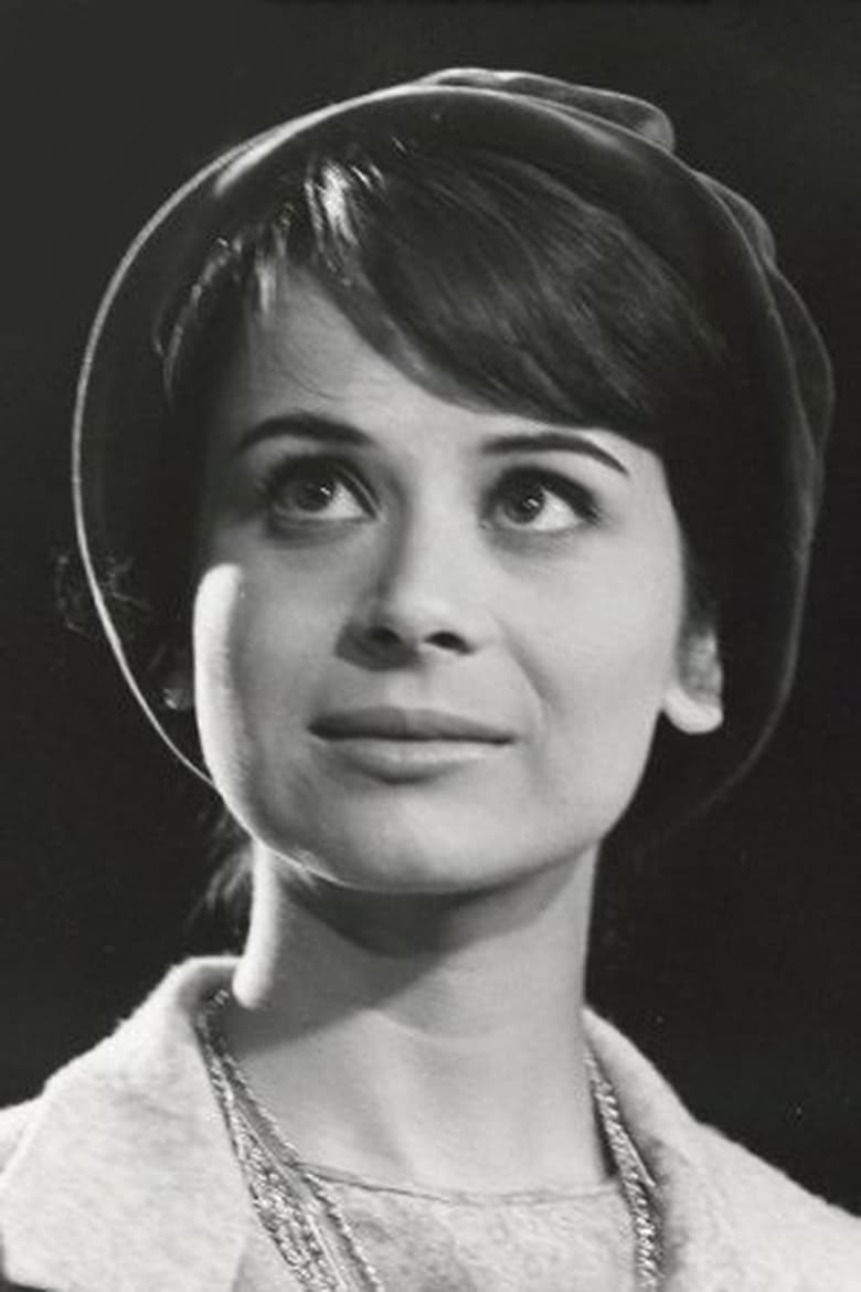 Portrait of Josée Steiner