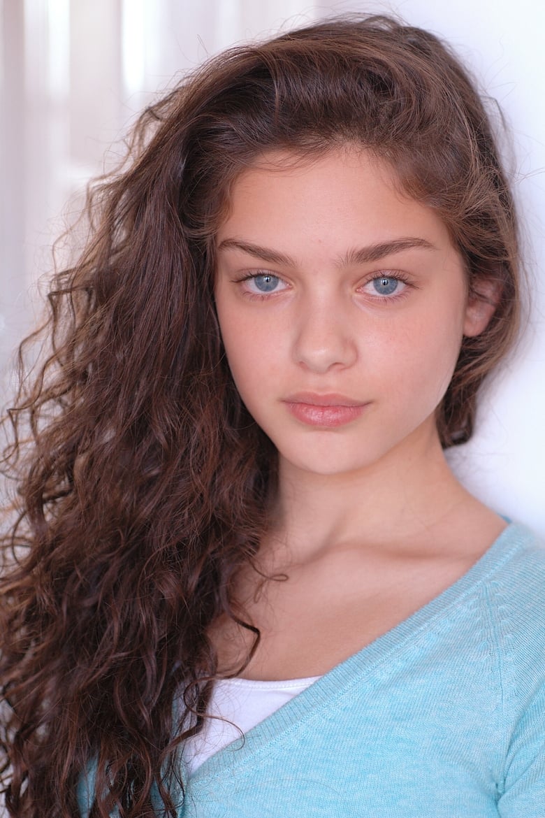 Portrait of Odeya Rush