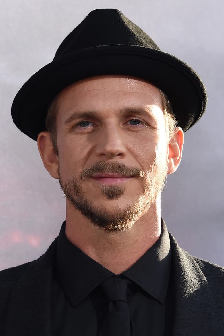 Portrait of Gustaf Skarsgård