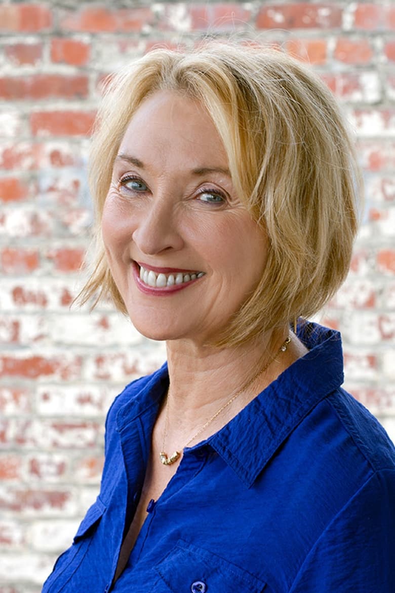 Portrait of Lorri Holt