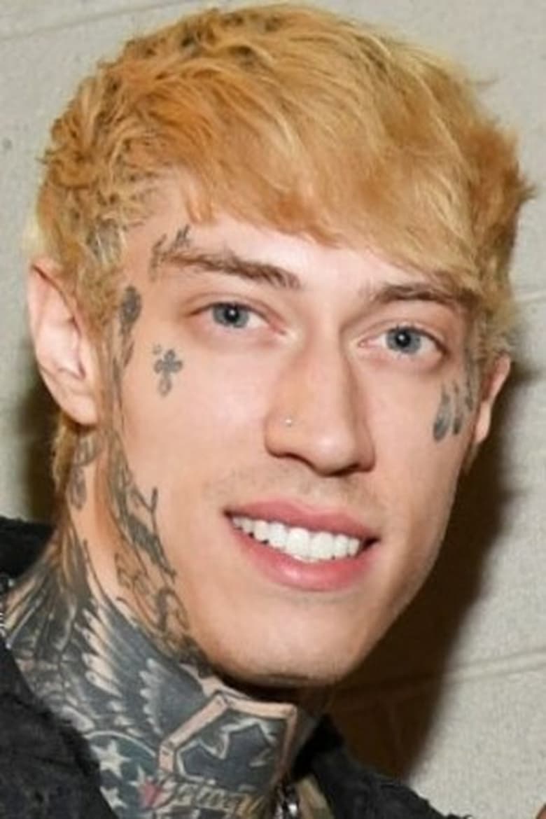 Portrait of Trace Cyrus