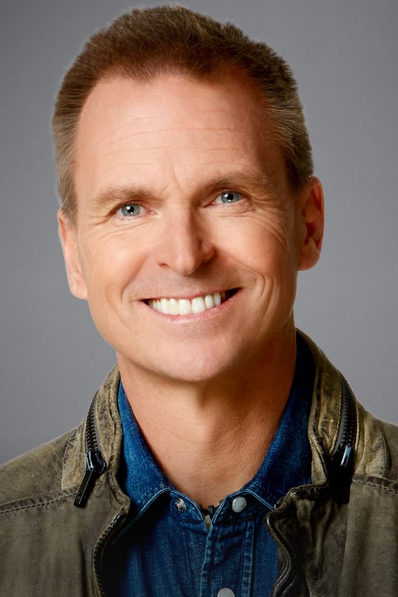 Portrait of Phil Keoghan