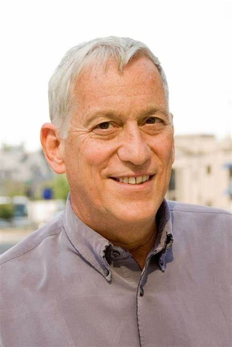 Portrait of Walter Isaacson