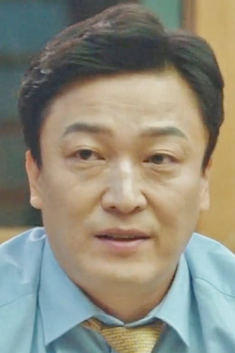 Portrait of Lee Sung-il