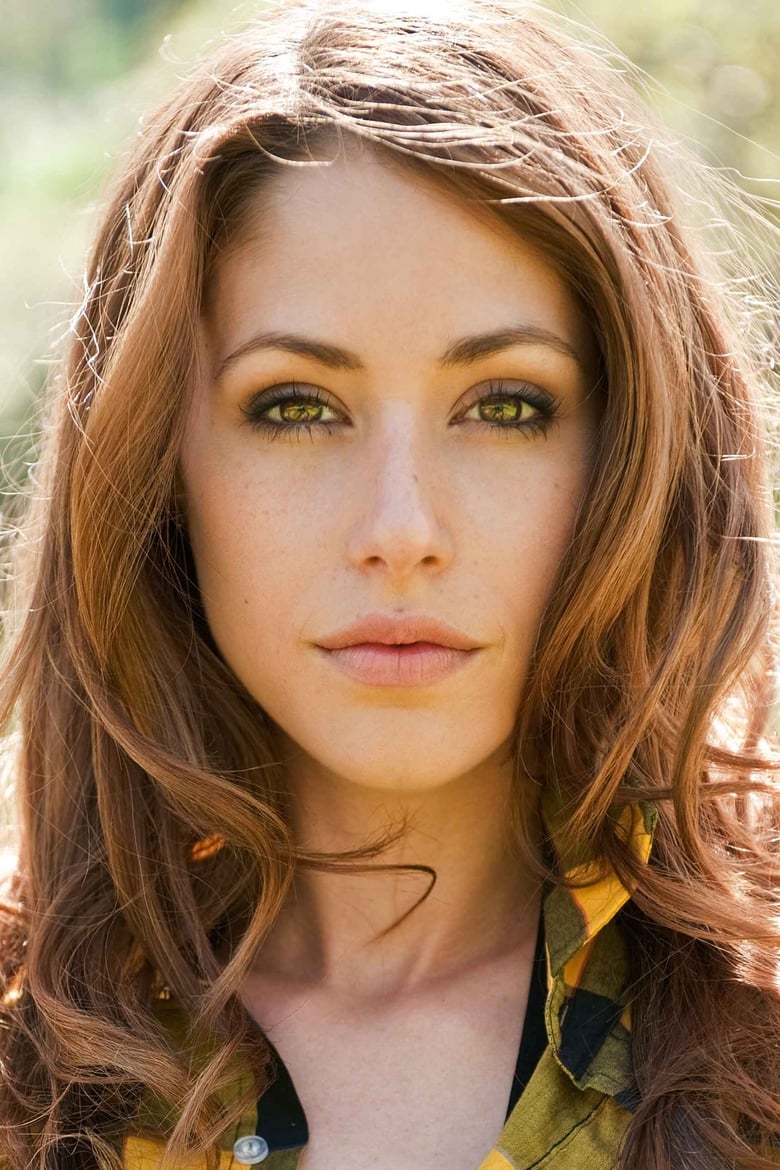 Portrait of Amanda Crew