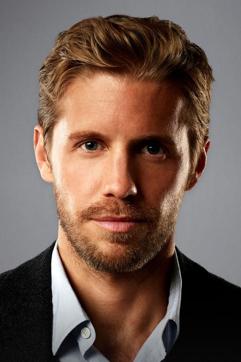 Portrait of Matt Barr