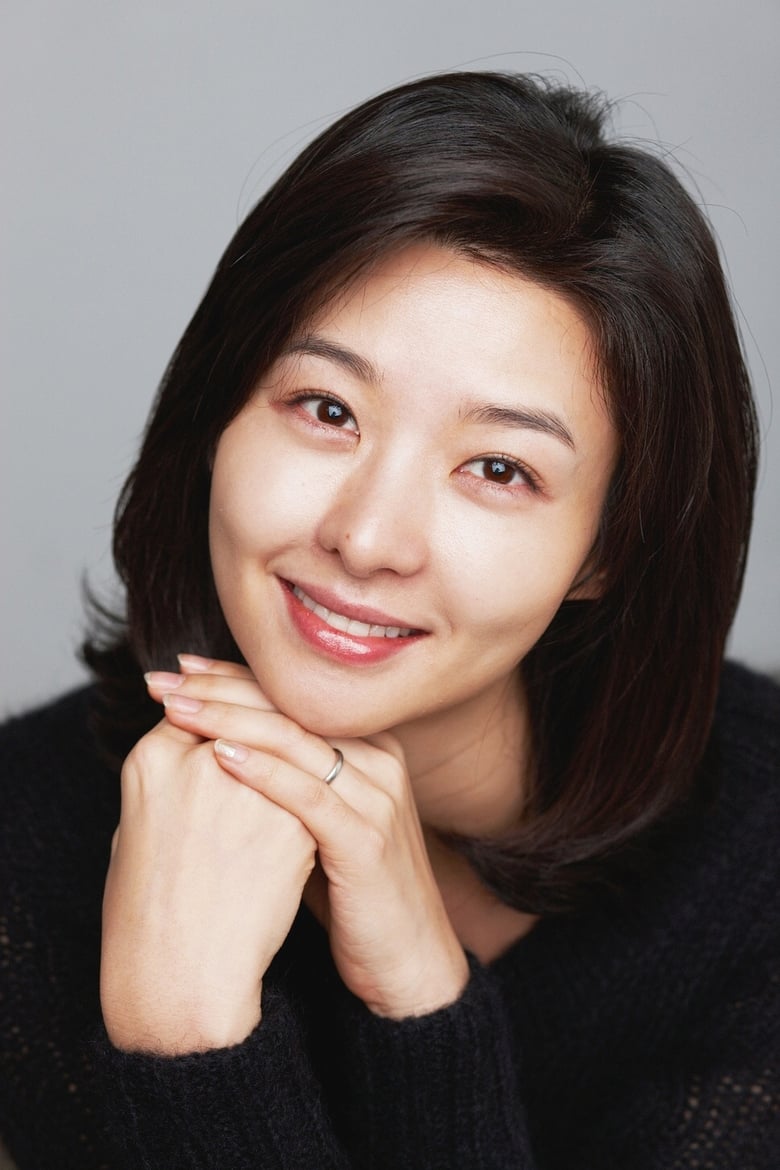 Portrait of Song Sun-mi