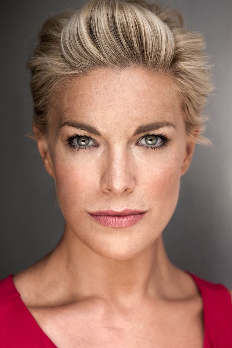 Portrait of Hannah Waddingham