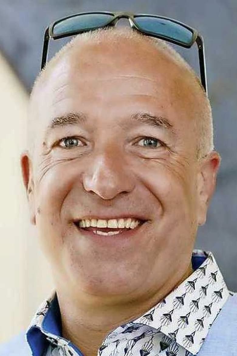 Portrait of Tim Coronel