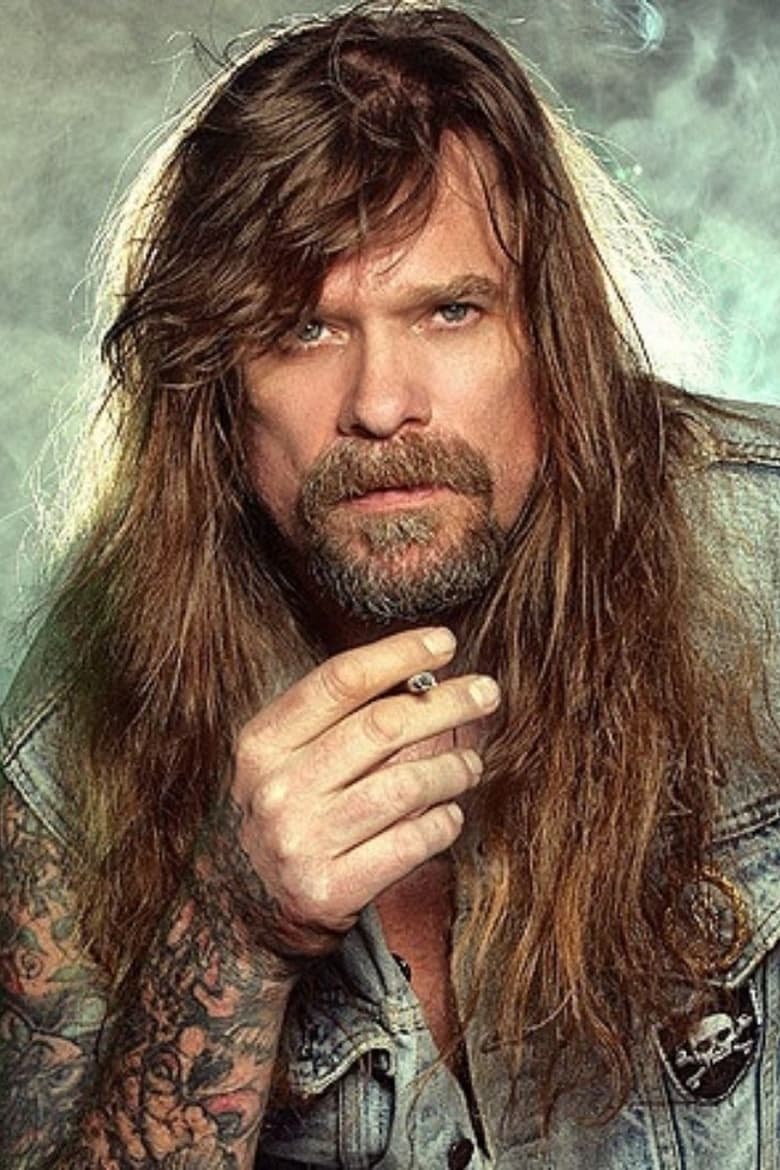 Portrait of Chris Holmes