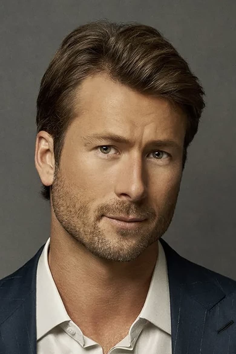 Portrait of Glen Powell