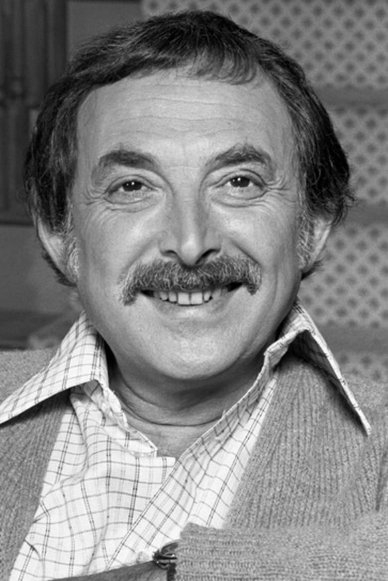 Portrait of Bill Macy