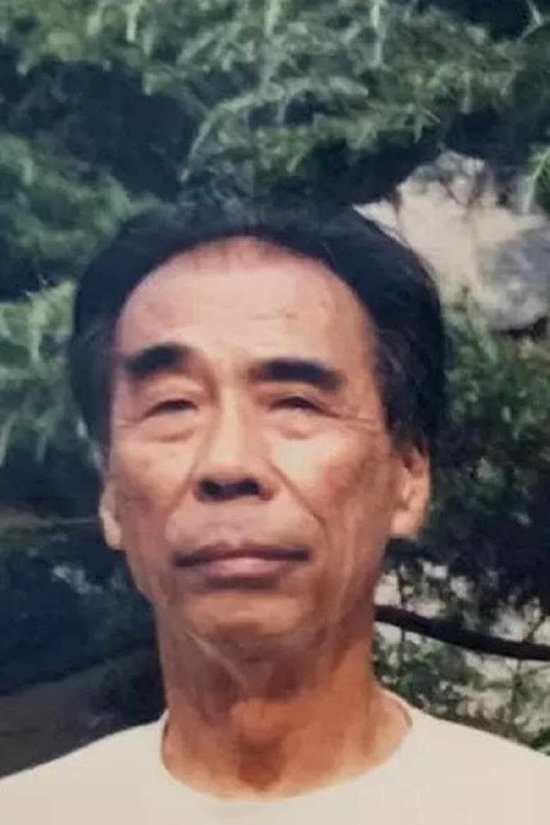 Portrait of Laixiang Yang