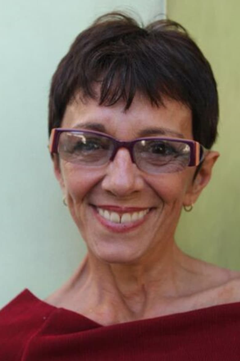 Portrait of Nadia Carvalho