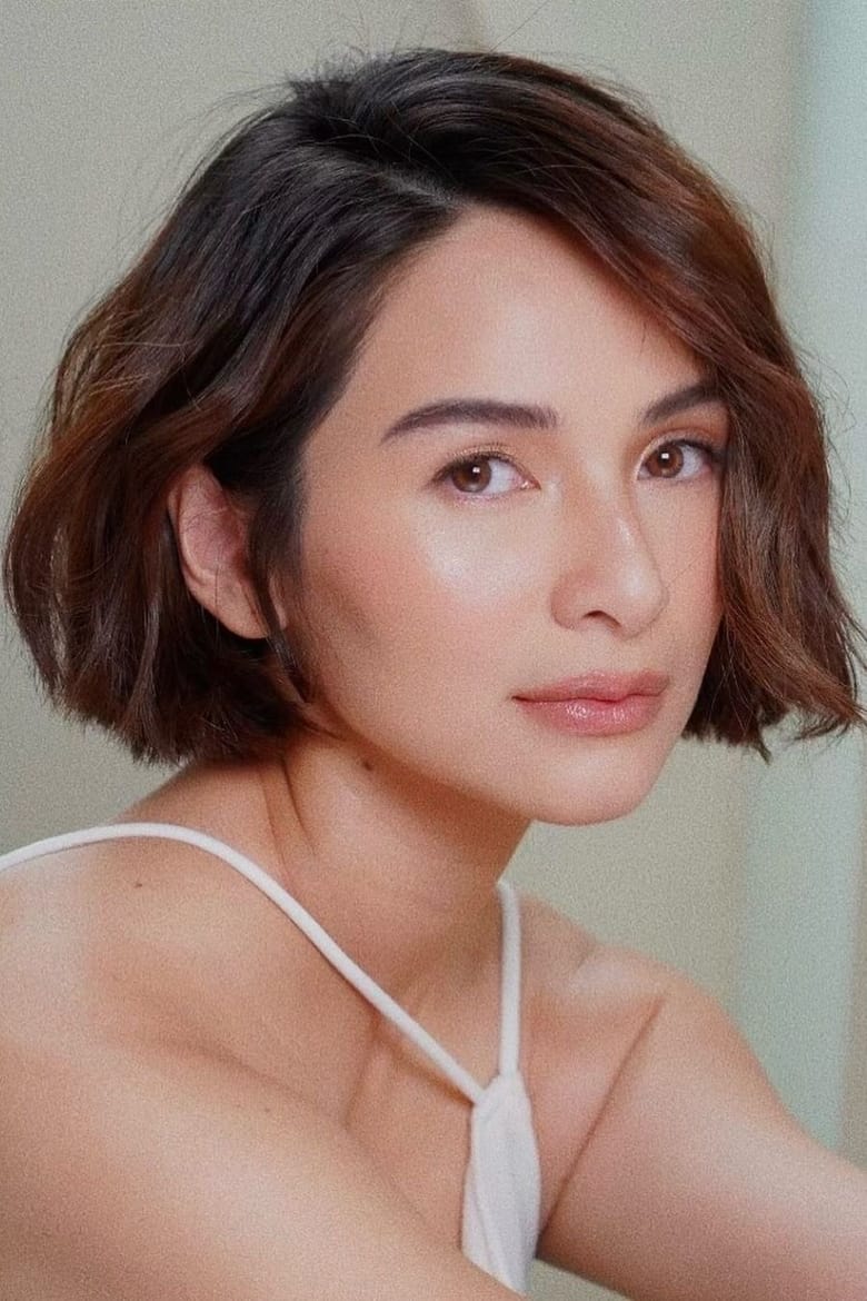 Portrait of Jennylyn Mercado