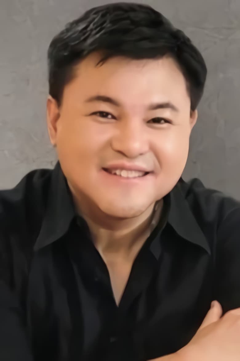 Portrait of Takonkiet Weerawan