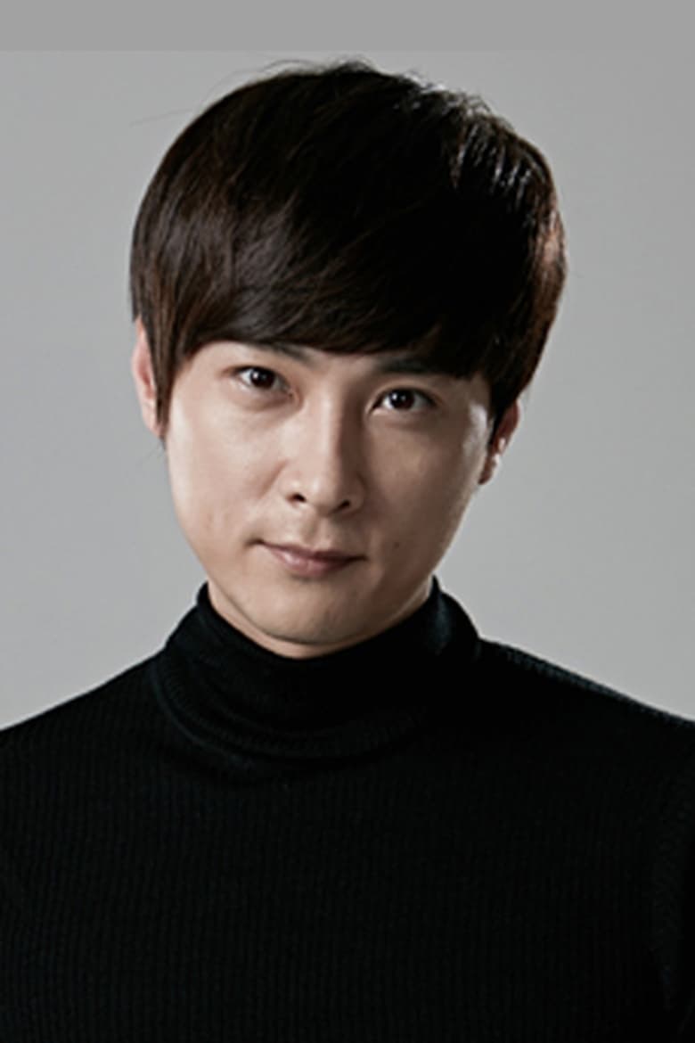 Portrait of Min Kyung-hoon