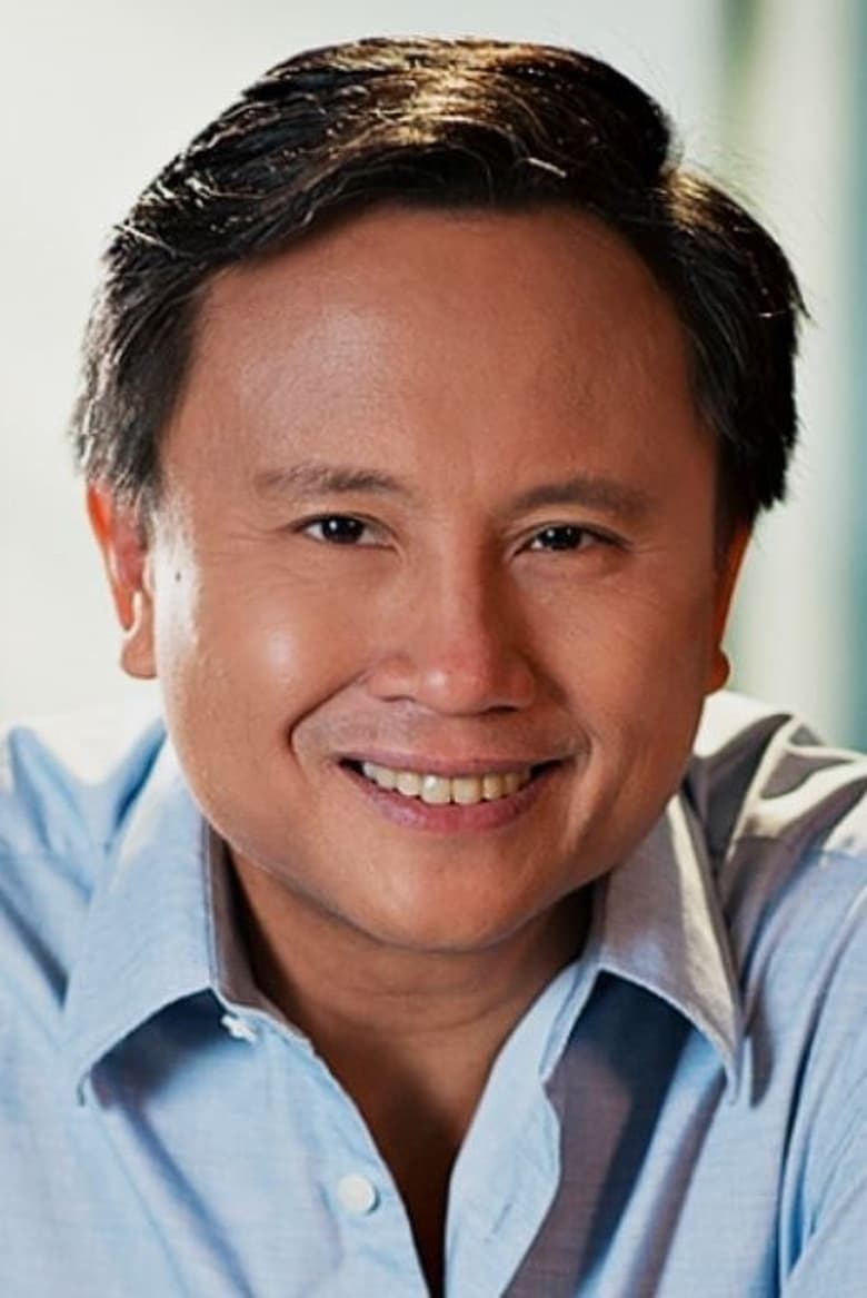 Portrait of Howie Severino