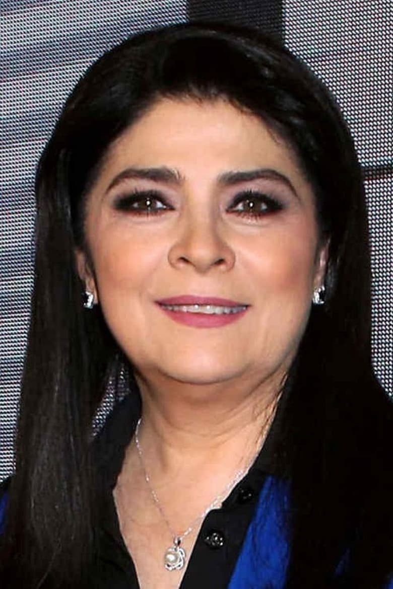 Portrait of Victoria Ruffo