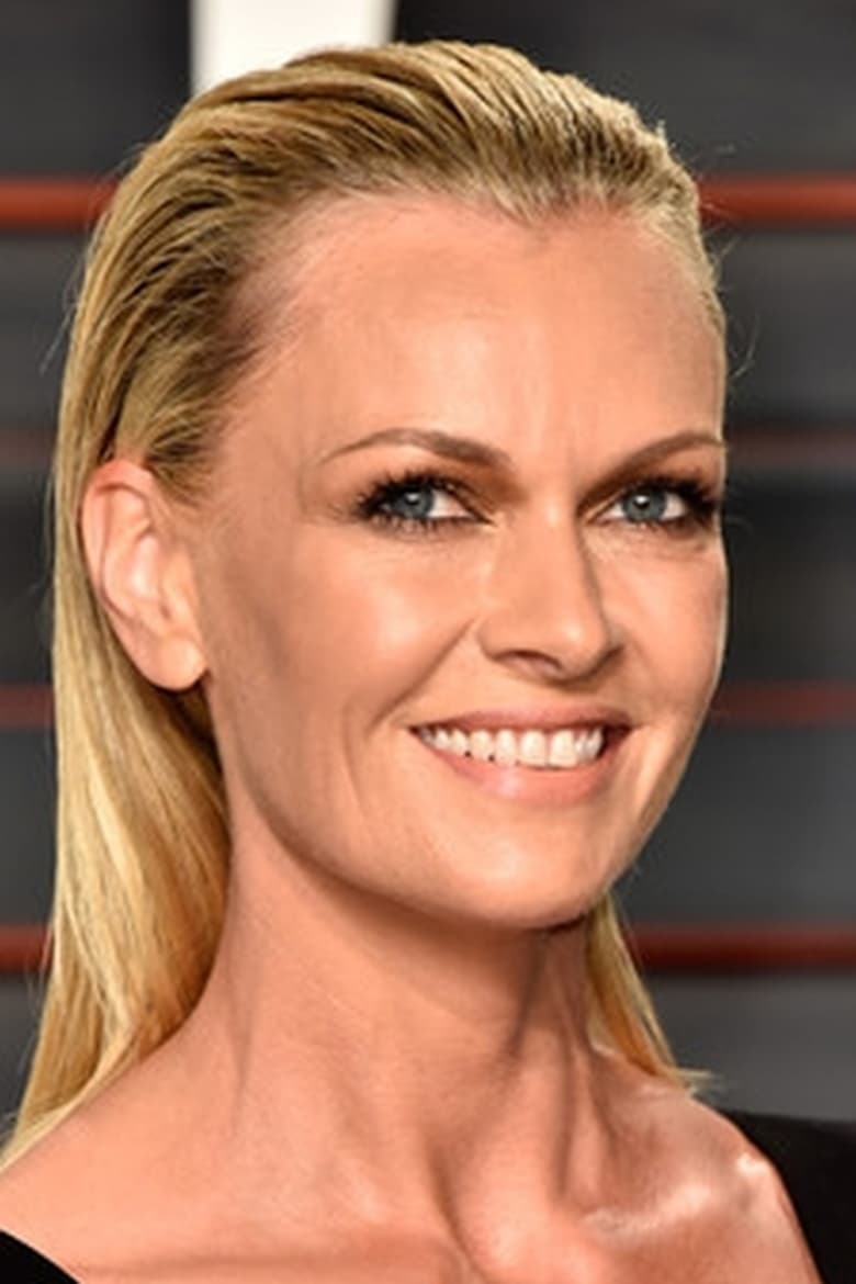 Portrait of Sarah Murdoch