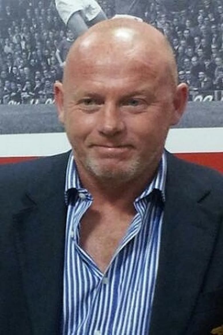 Portrait of Perry Groves