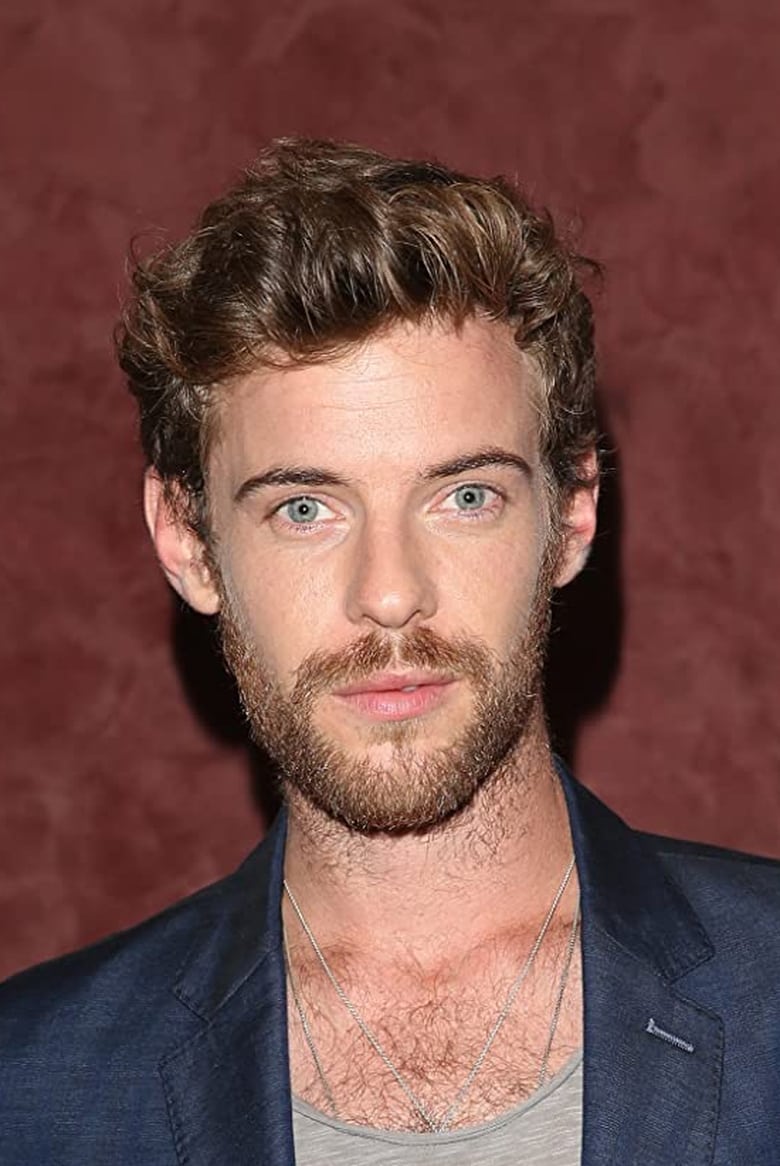 Portrait of Harry Treadaway