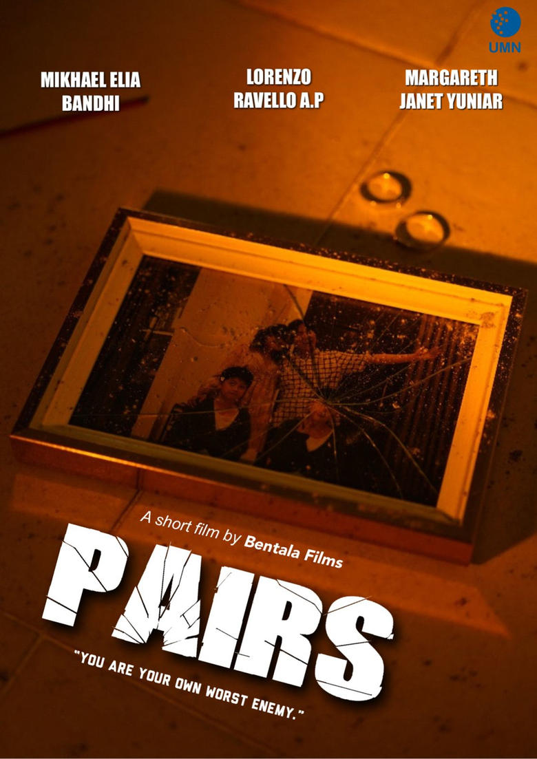 Poster of Pairs