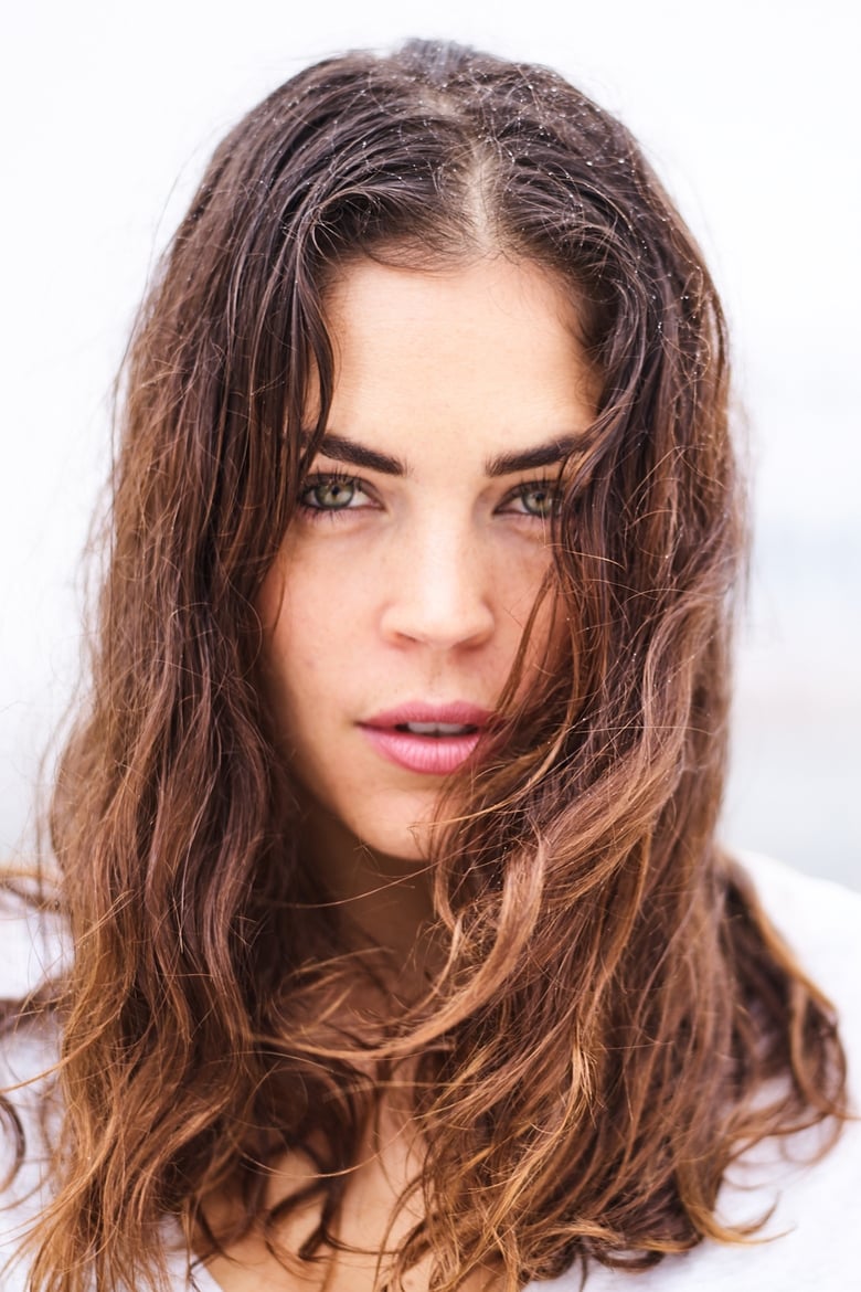 Portrait of Kelly Thiebaud