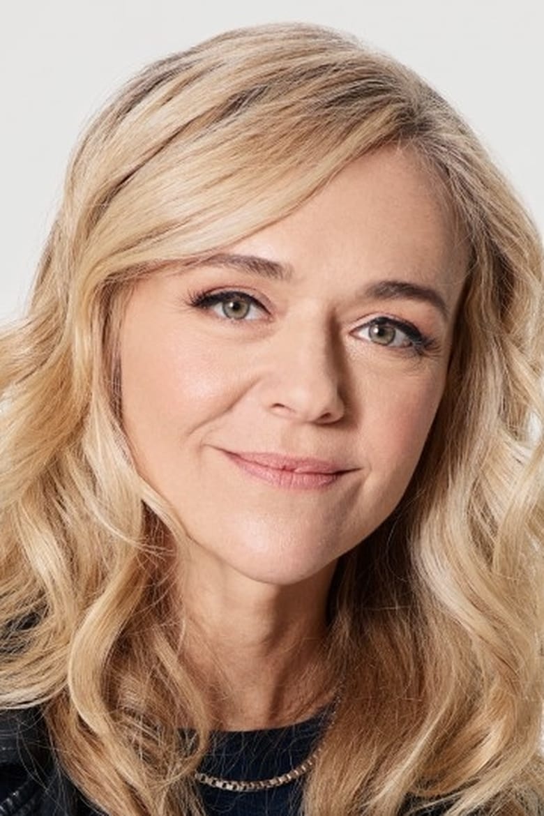 Portrait of Rachel Bay Jones