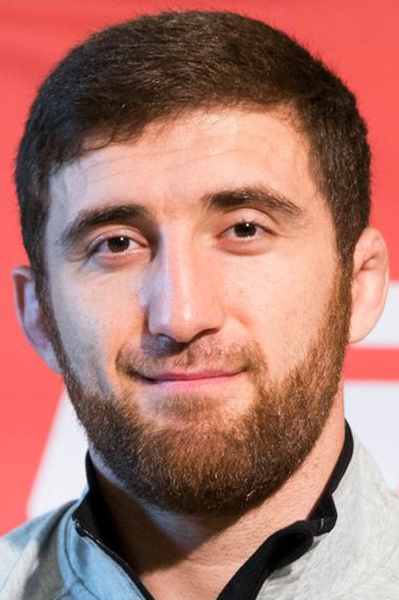 Portrait of Ruslan Magomedov