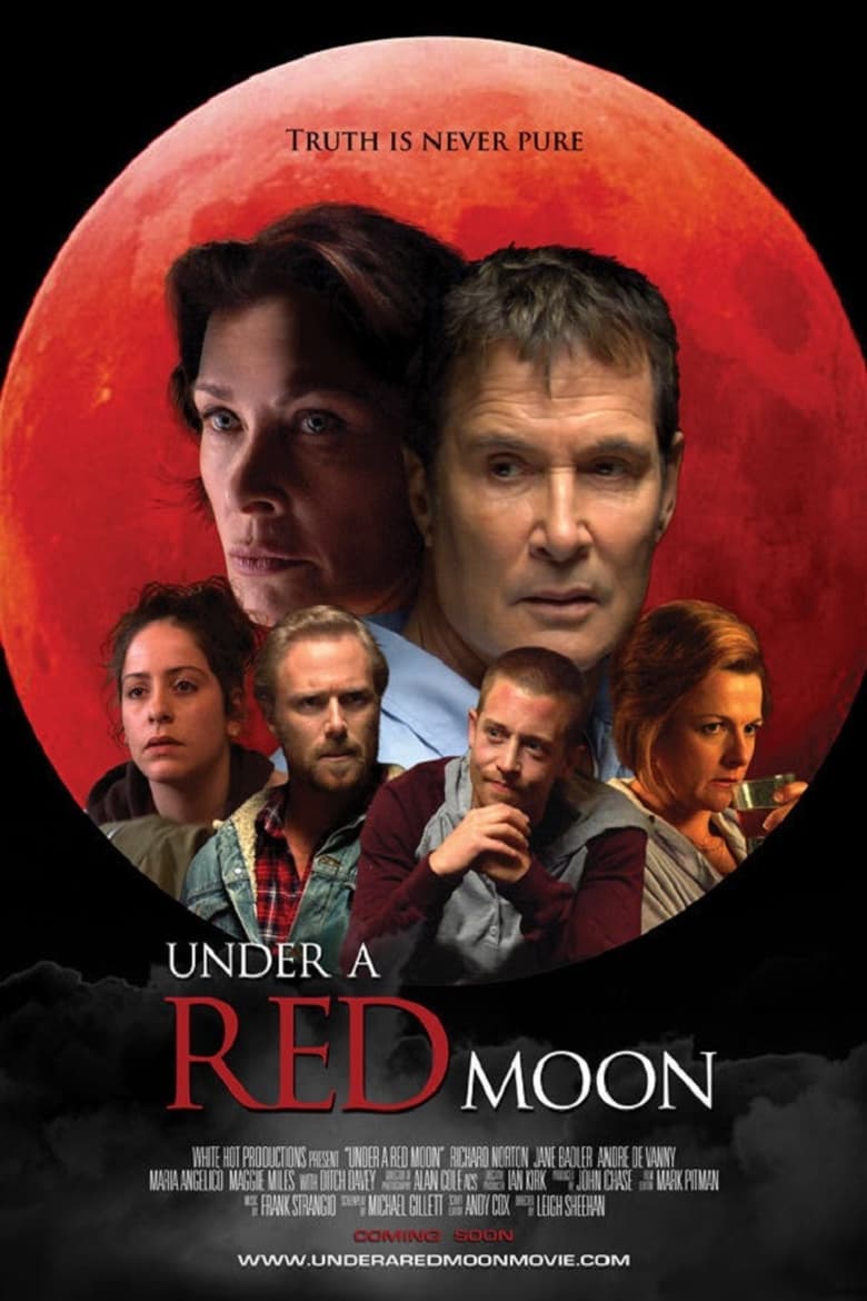 Poster of Under a Red Moon