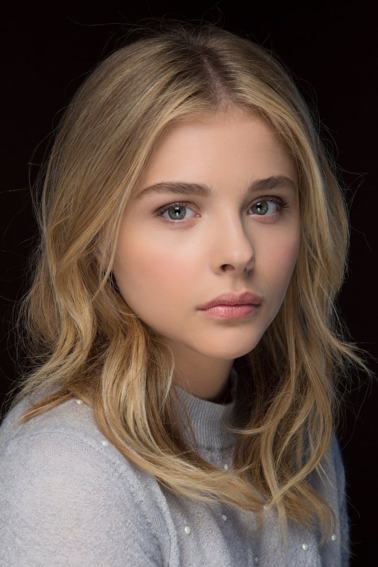 Portrait of Chloë Grace Moretz