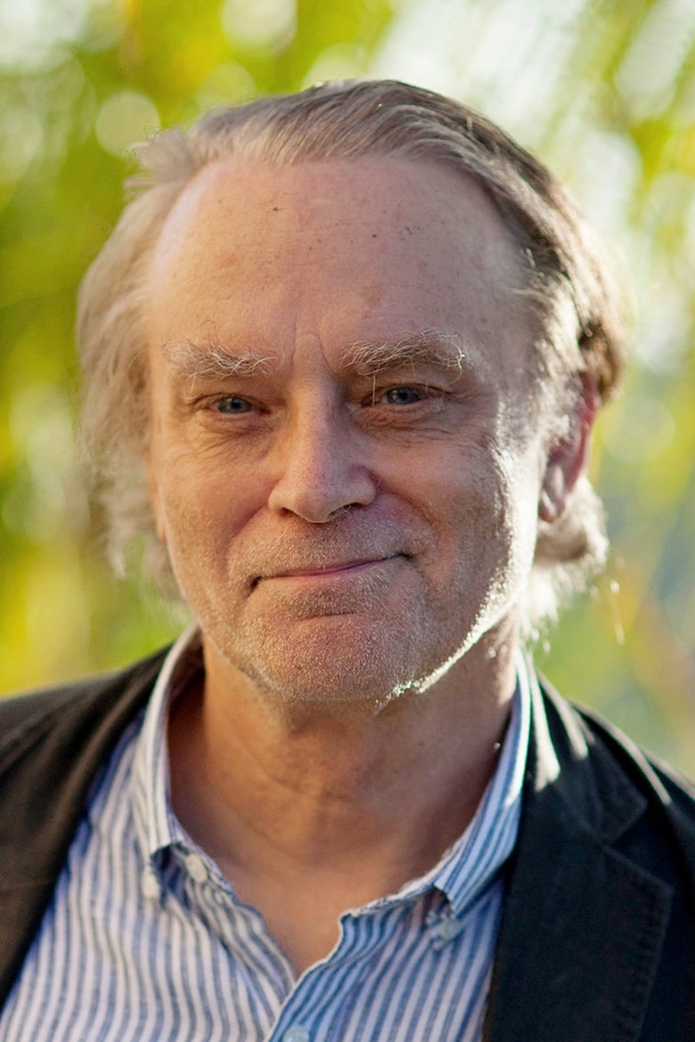 Portrait of Brad Dourif