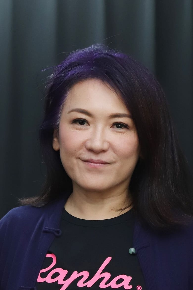 Portrait of Debbie Yao