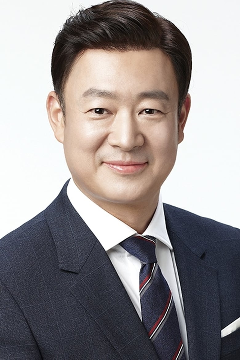 Portrait of Lee Jin-woo