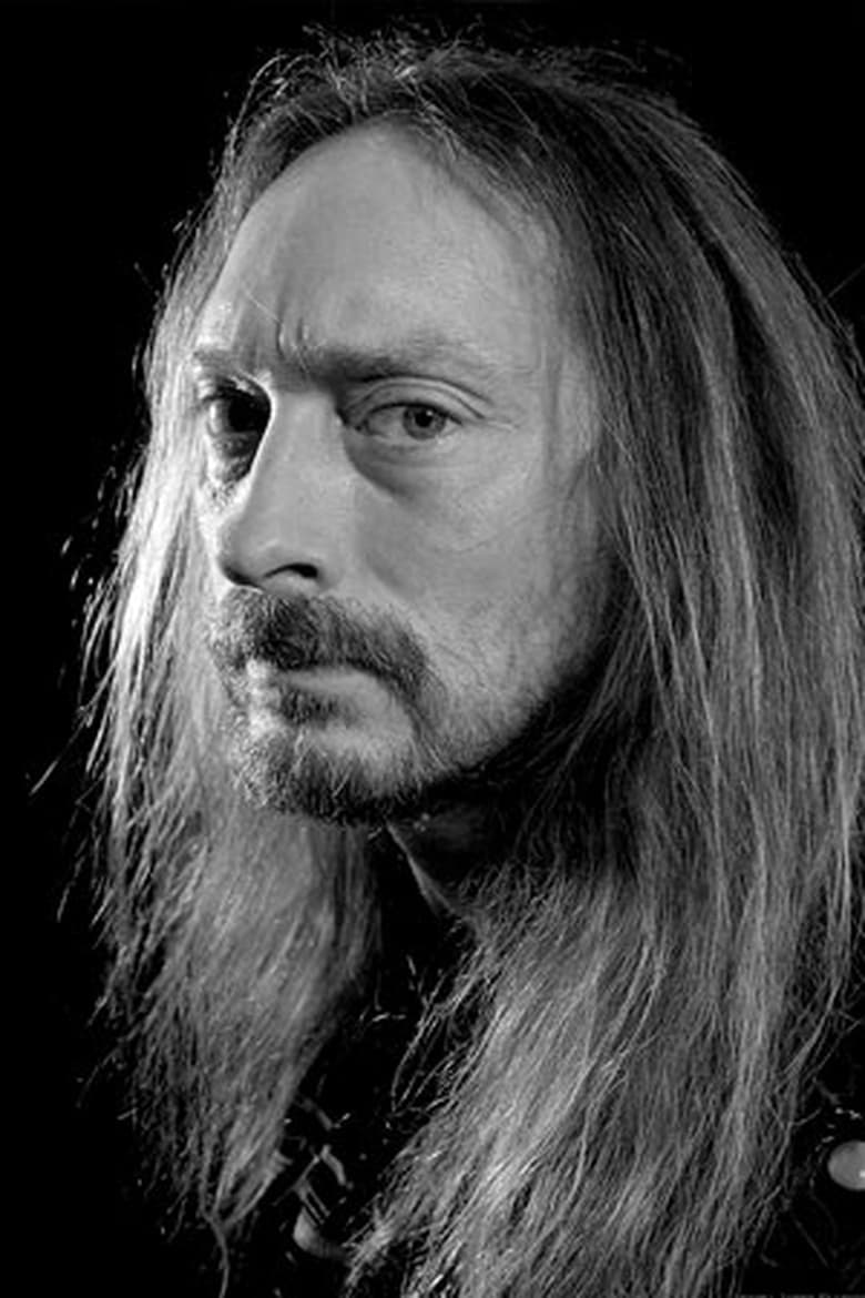 Portrait of Steve Asheim