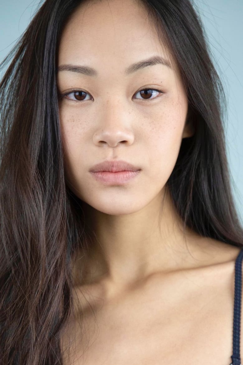 Portrait of Chloe Yu