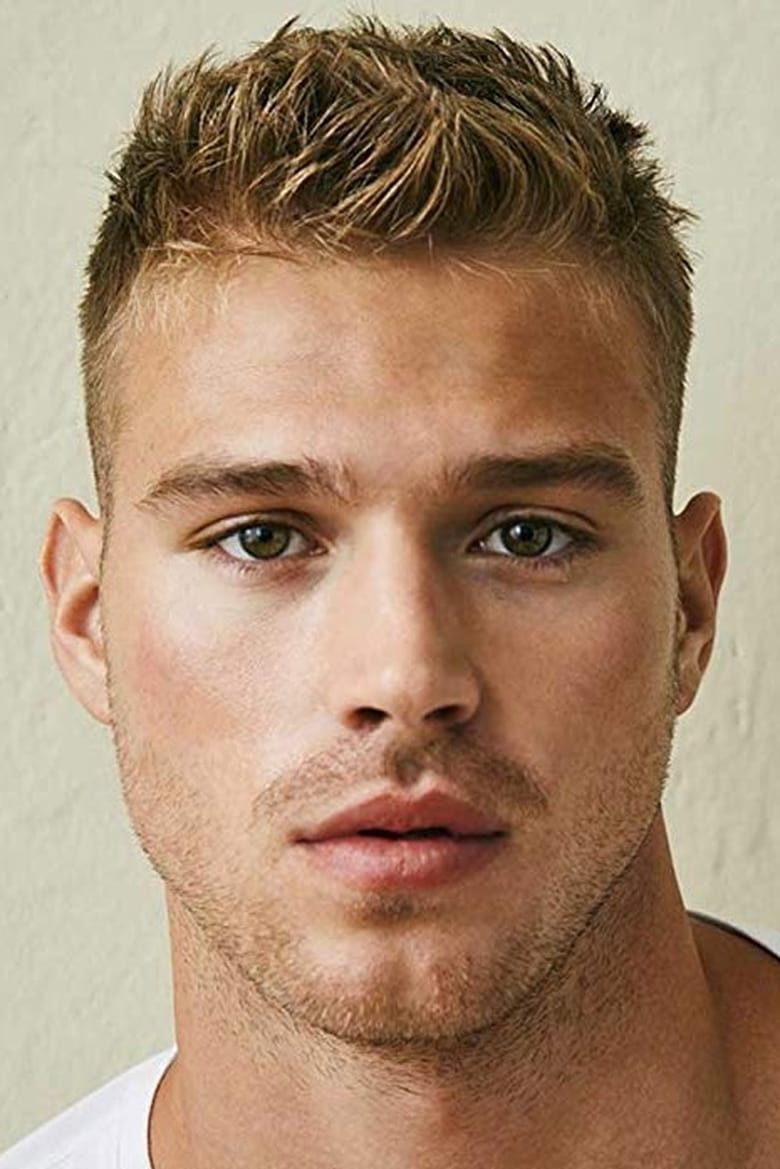 Portrait of Matthew Noszka