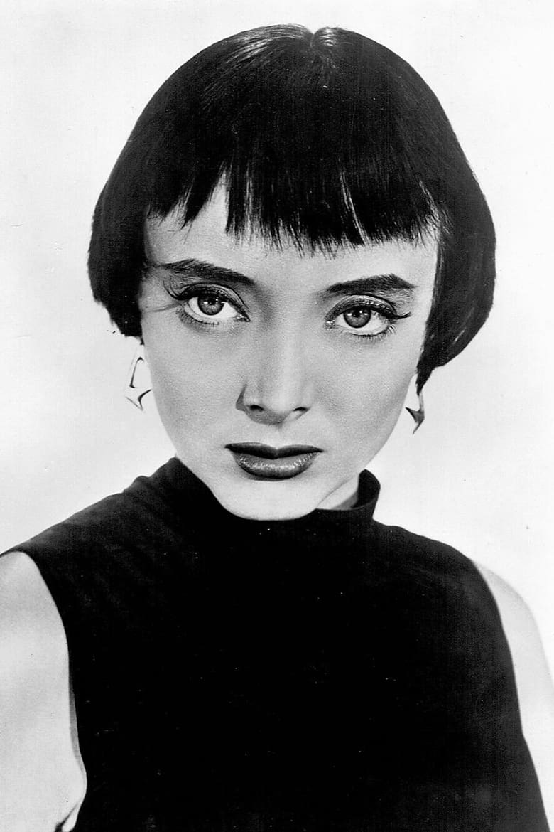 Portrait of Carolyn Jones